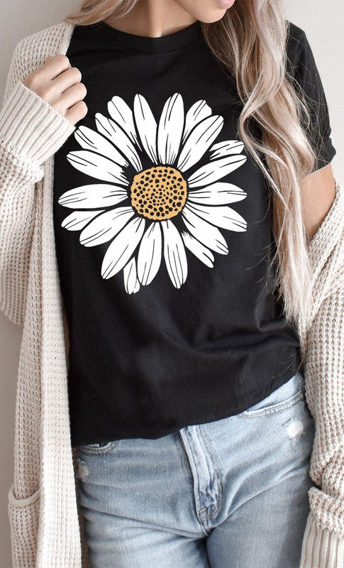 Daisy Graphic Tee T-Shirt