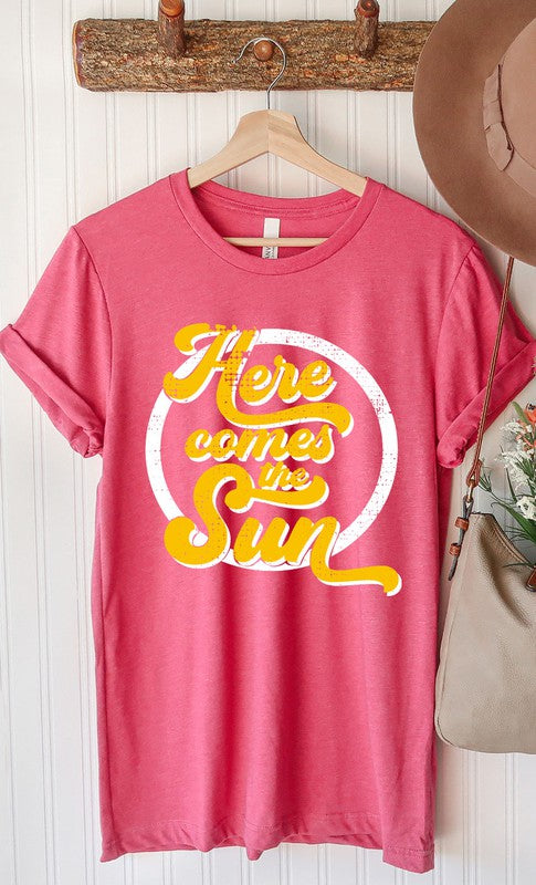 Retro Here Comes the Sun Graphic Tee T-Shirt