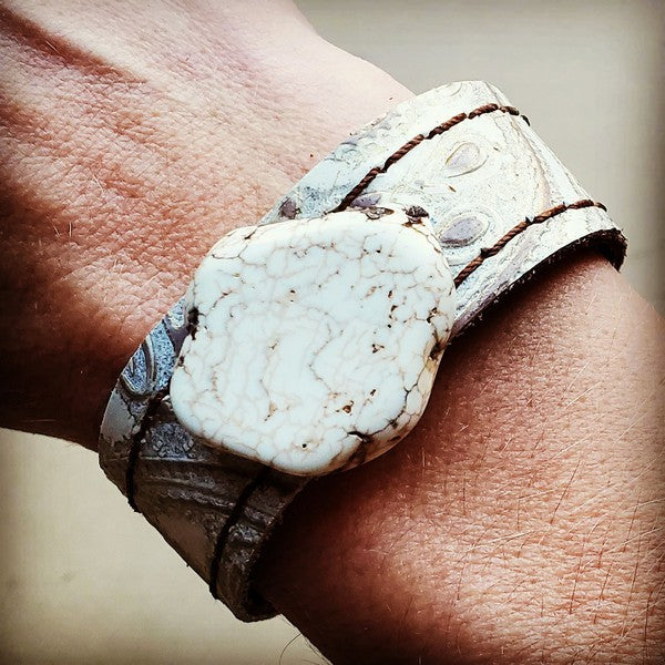 Narrow Leather Cuff Turquoise Slab-Oyster Paisley