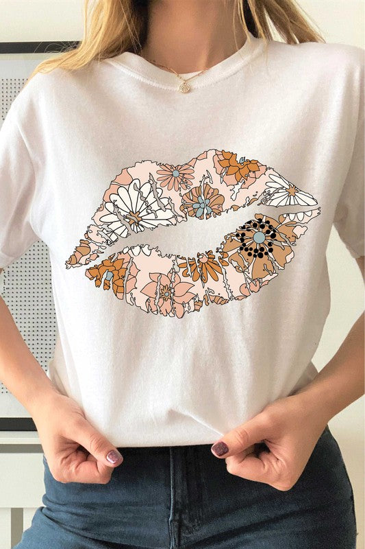 FLOWER LIPS GRAPHIC T-SHIRT