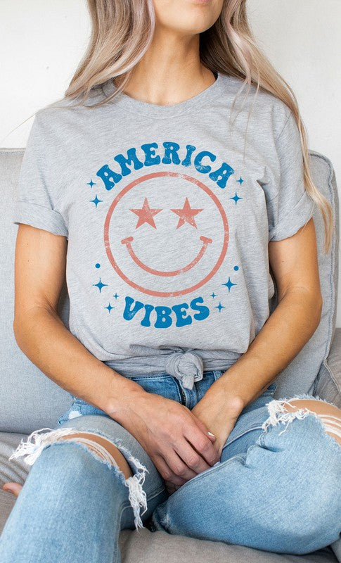 Vintage America Vibes Smiley Graphic Tee T-Shirt