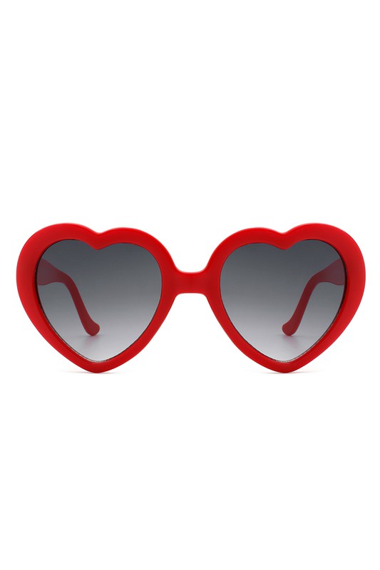 Playful Mod Clout Heart Shape Fashion Sunglasses