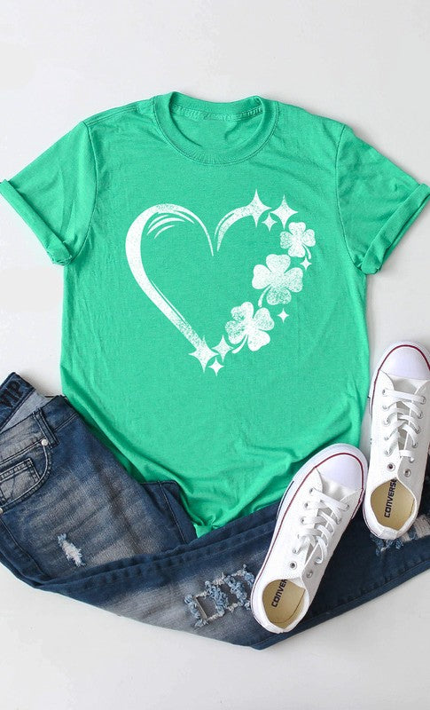 Distressed Clover Heart St Patricks Graphic Tee T-Shirt