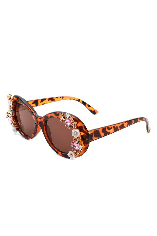 Women Oval Round Floral Design Fashion Sunglasses