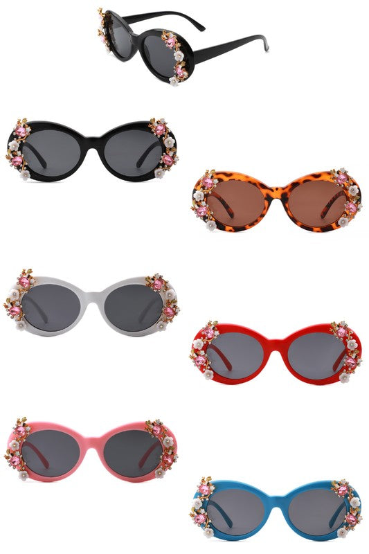 Women Oval Round Floral Design Fashion Sunglasses