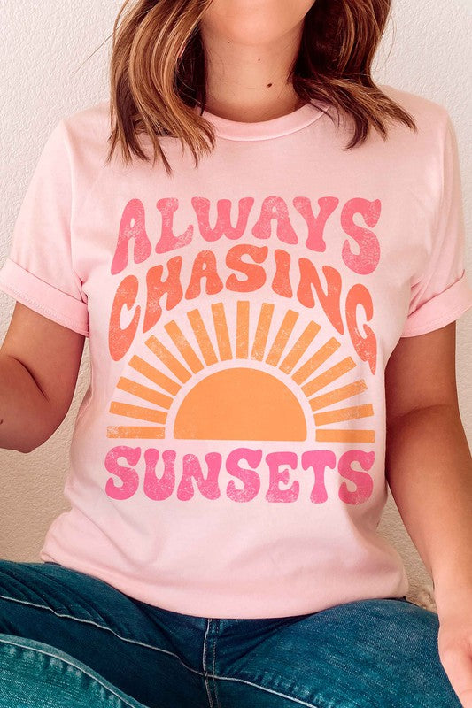 ALWAYS CHASING SUNSETS GRAPHIC T-SHIRT