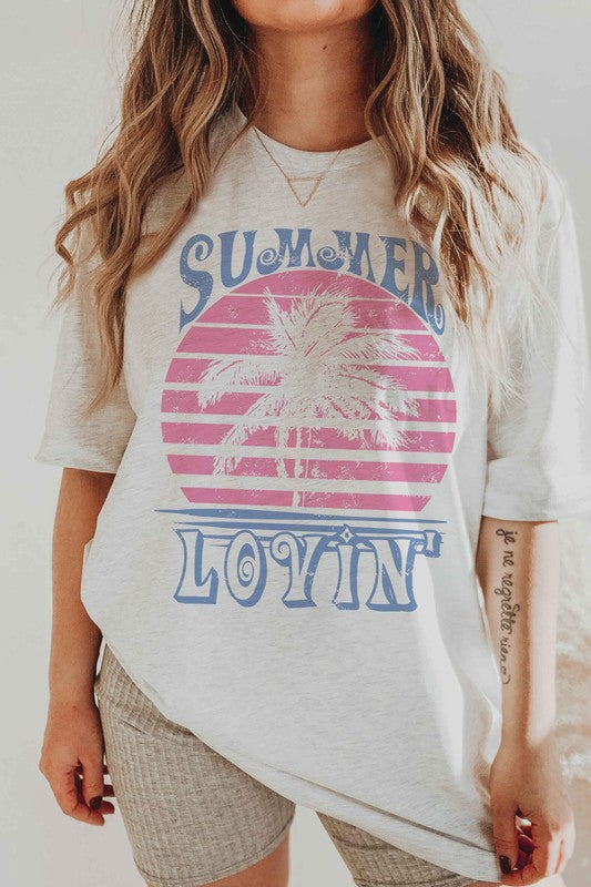 SUMMER LOVIN' GRAPHIC T-SHIRT