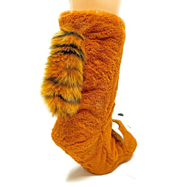 Red Panda - Women's Plush Animal Slipper Socks