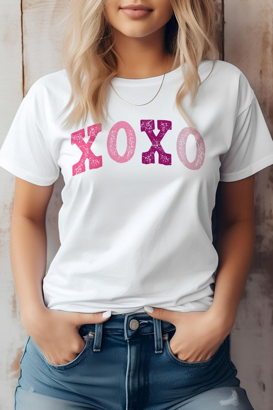 Xoxo Vibes Retro Valentine Graphic Tee