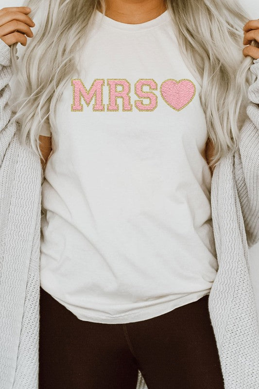 Mrs. Faux Chenille Graphic PLUS Tee T-Shirt