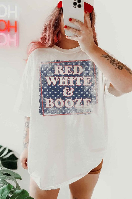 RED WHITE AND BOOZE USA OVERSIZED GRAPHIC TEE