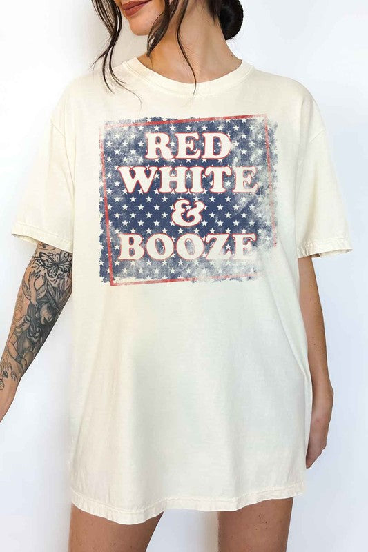 RED WHITE AND BOOZE USA OVERSIZED GRAPHIC TEE