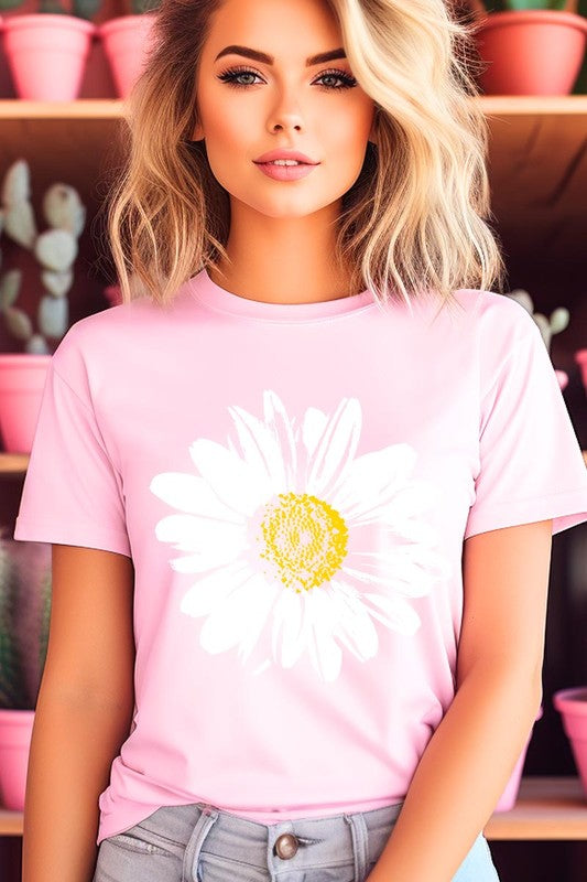 Daisy Graphic Tee