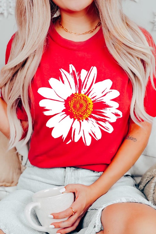 Daisy Graphic Tee