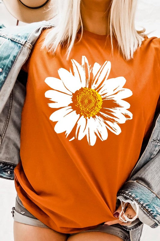 Daisy Graphic Tee