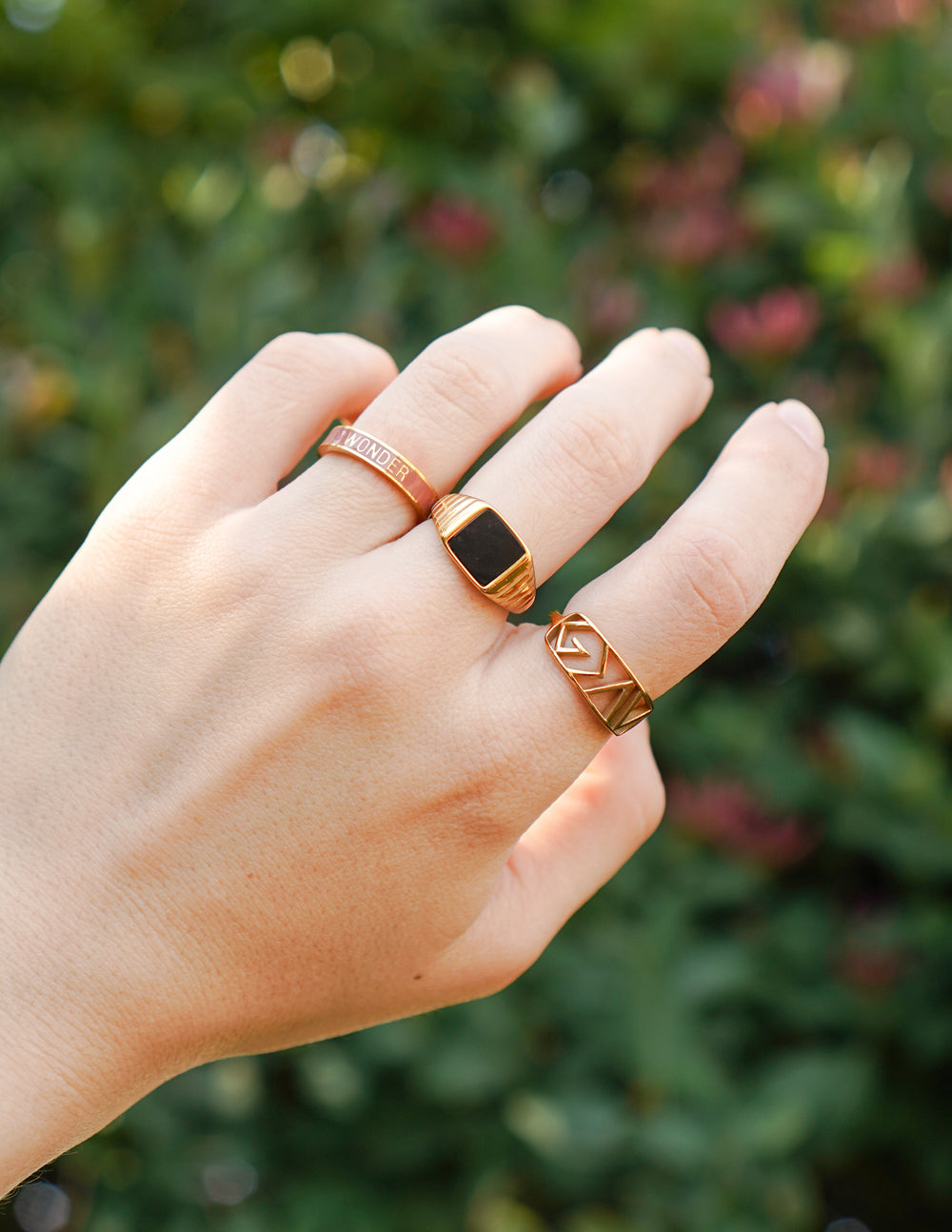 Mauve Enamel Wonder Ring