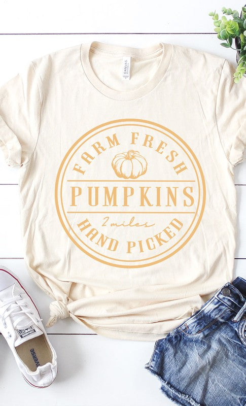 Farm Fresh Pumpkins Circle PLUS Graphic Tee T-Shirt