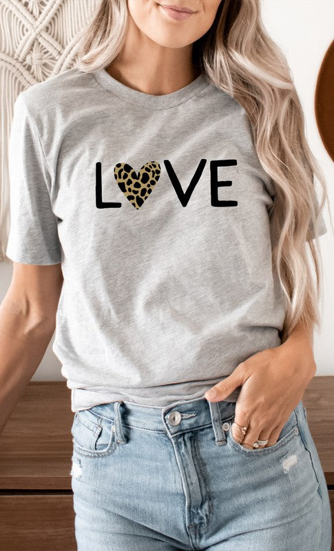 Love Leopard Print Heart PLUS SIZE Graphic Tee T-Shirt