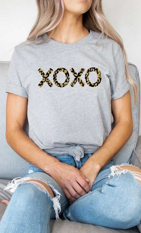 Metallic Gold Leopard Print XOXO PLUS Graphic Tee T-Shirt