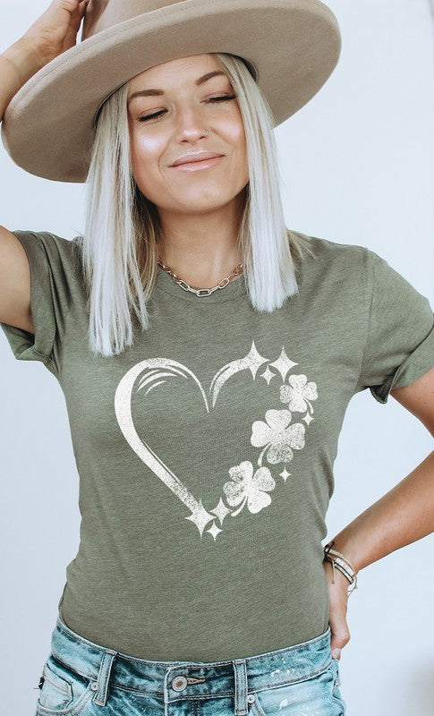 Distressed Clover Heart St Patricks Graphic Tee T-Shirt