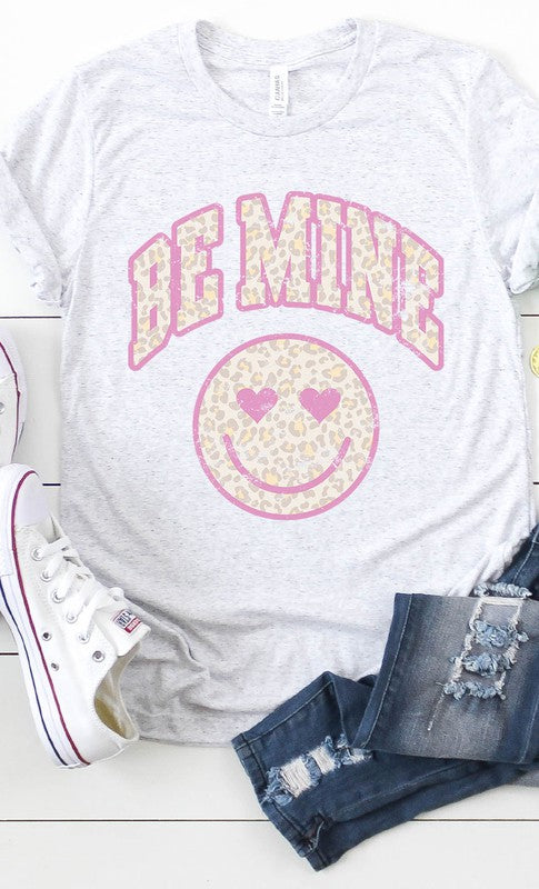 Retro Smiley Be mine Graphic Tee PLUS