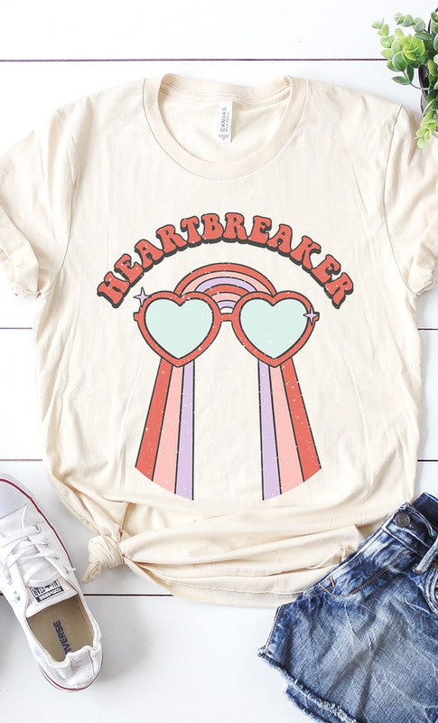 Retro Heartbreaker Graphic Tee PLUS