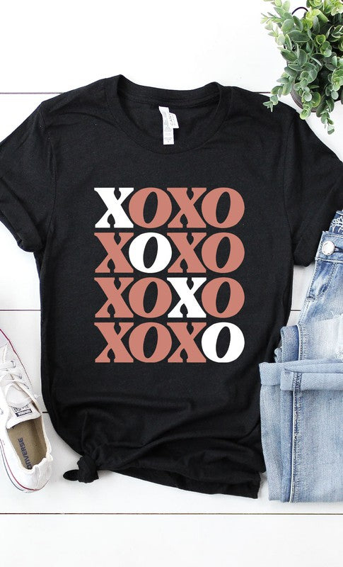 XOXO Repeat Graphic Tee T-Shirt PLUS