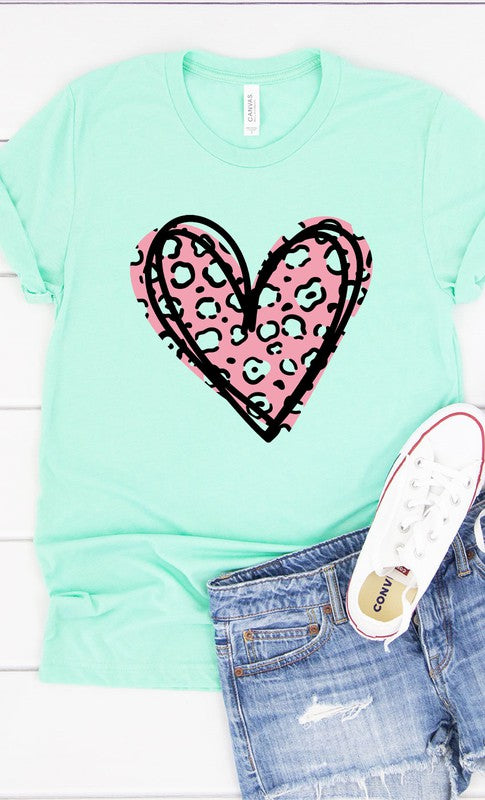 Leopard Pink Heart Graphic Tee T-Shirt