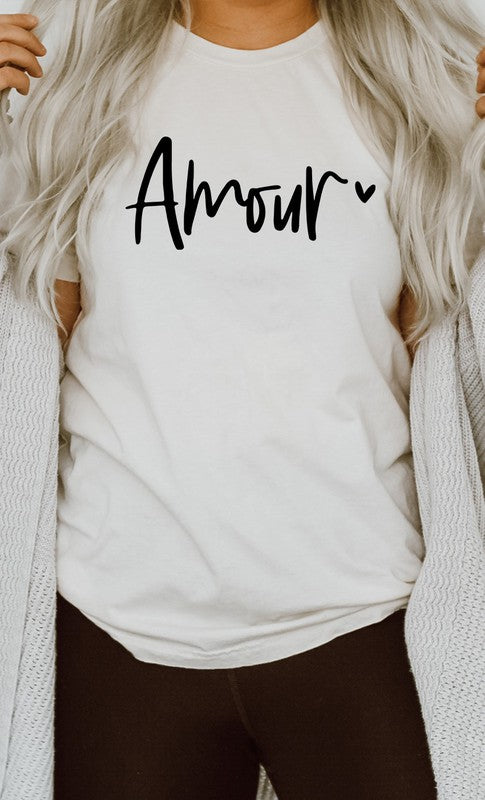 Amour Heart Valentines Day Graphic Tee T-Shirt