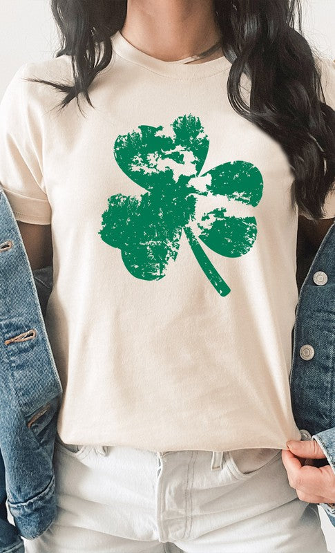 Retro Distressed Clover PLUS SIZE Graphic Tee