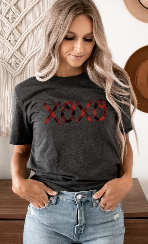 Plaid XOXO Valentines Day PLUS SIZE Graphic Tee T-Shirt