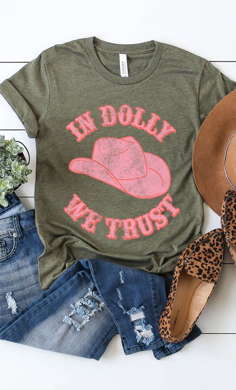 Retro In Dolly We Trust Hat Graphic Tee T-Shirt PLUS