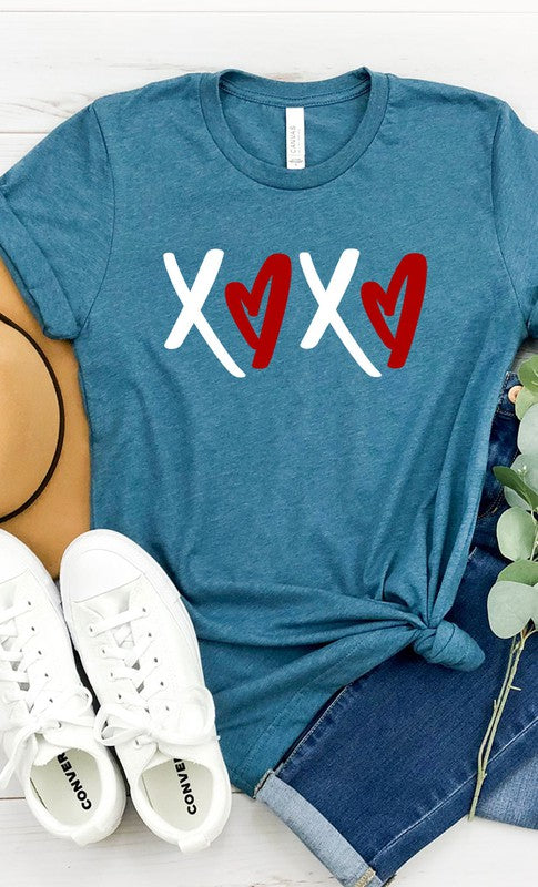 XOXO Heart Graphic Tee T-Shirt PLUS