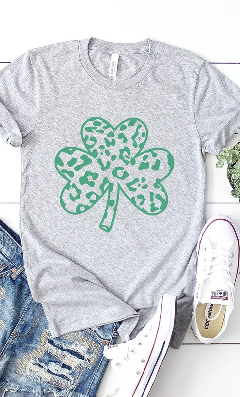 Green Leopard Clover Graphic Tee T-Shirt PLUS