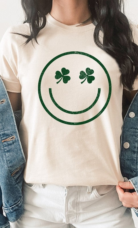 Lucky Clover Eyes Smiley PLUS SIZE Graphic Tee