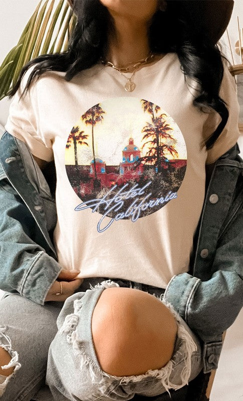 Retro Hotel California Graphic Tee T-Shirt