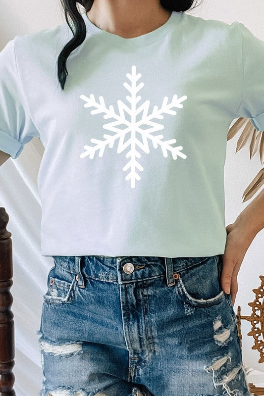 Winter Time Snowflake Chilly Snow Graphic Tee