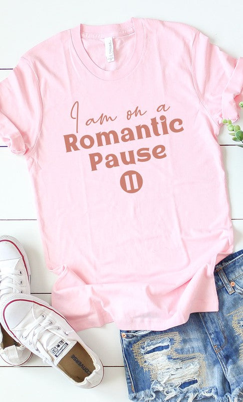 Romantic Pause Graphic Tee T-Shirt