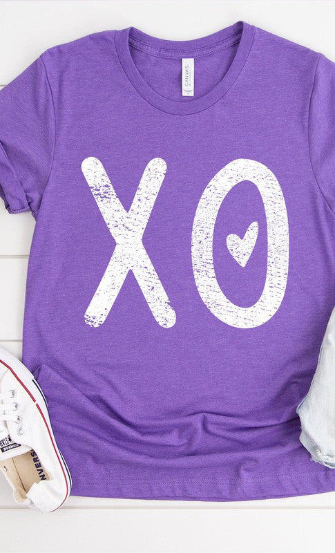 Distressed XOXO Heart Graphic Tee T-Shirt PLUS