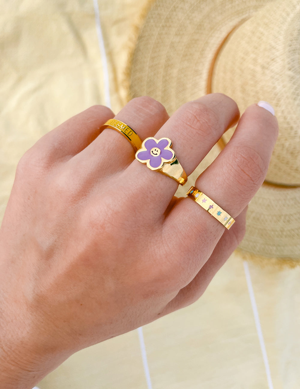 Lavender Smiley Flower Ring