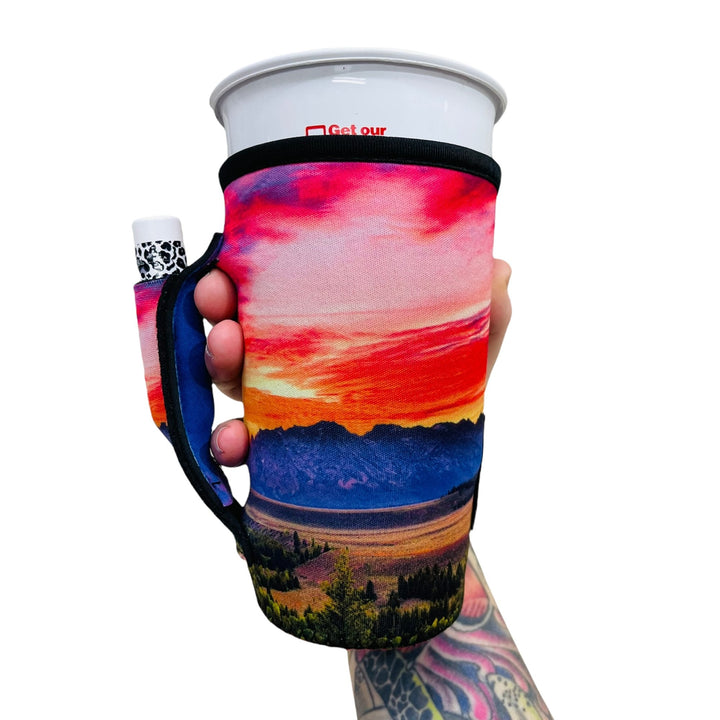 Mountains 20oz Large Coffee / Tea / Tumbler Handler™